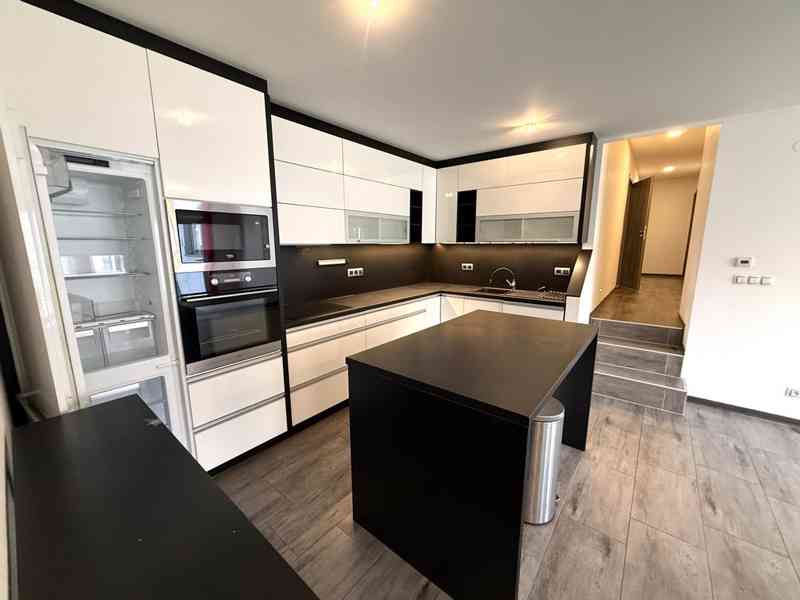 PRONÁJEM BYTU 3+KK O CP 117 M2V OBCI MORAVSKÉ KNÍNICE - foto 3