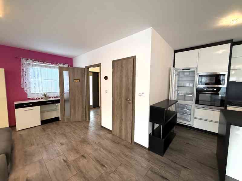 PRONÁJEM BYTU 3+KK O CP 117 M2V OBCI MORAVSKÉ KNÍNICE - foto 16