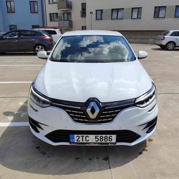 Renault Mégane Intens TCe 140	 - foto 2