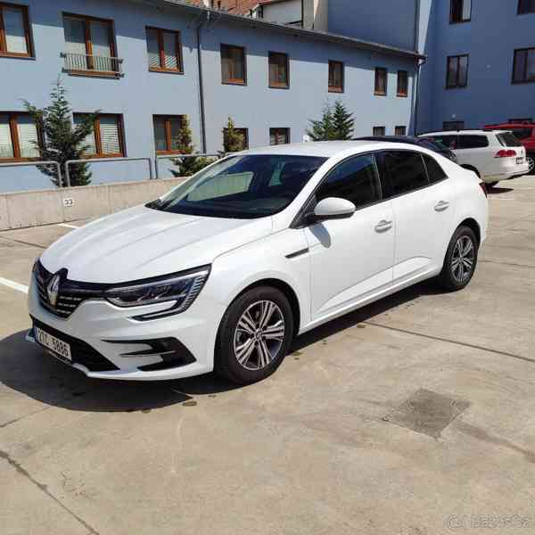 Renault Mégane Intens TCe 140	 - foto 1