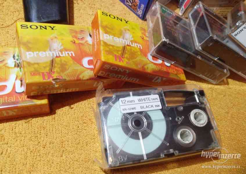 Fén +LED světlo +páska XR-12WE +SONY Mini DV +3x film! - foto 9