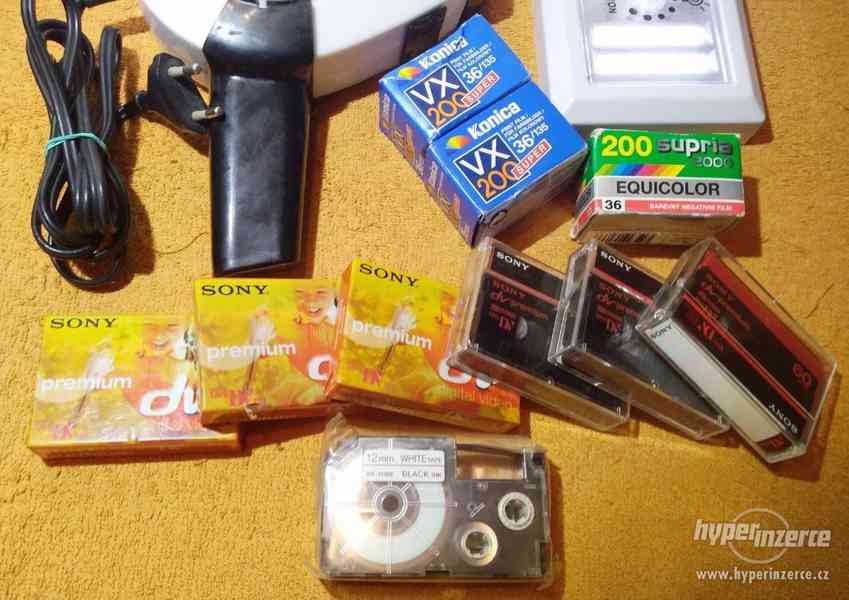 Fén +LED světlo +páska XR-12WE +SONY Mini DV +3x film! - foto 10
