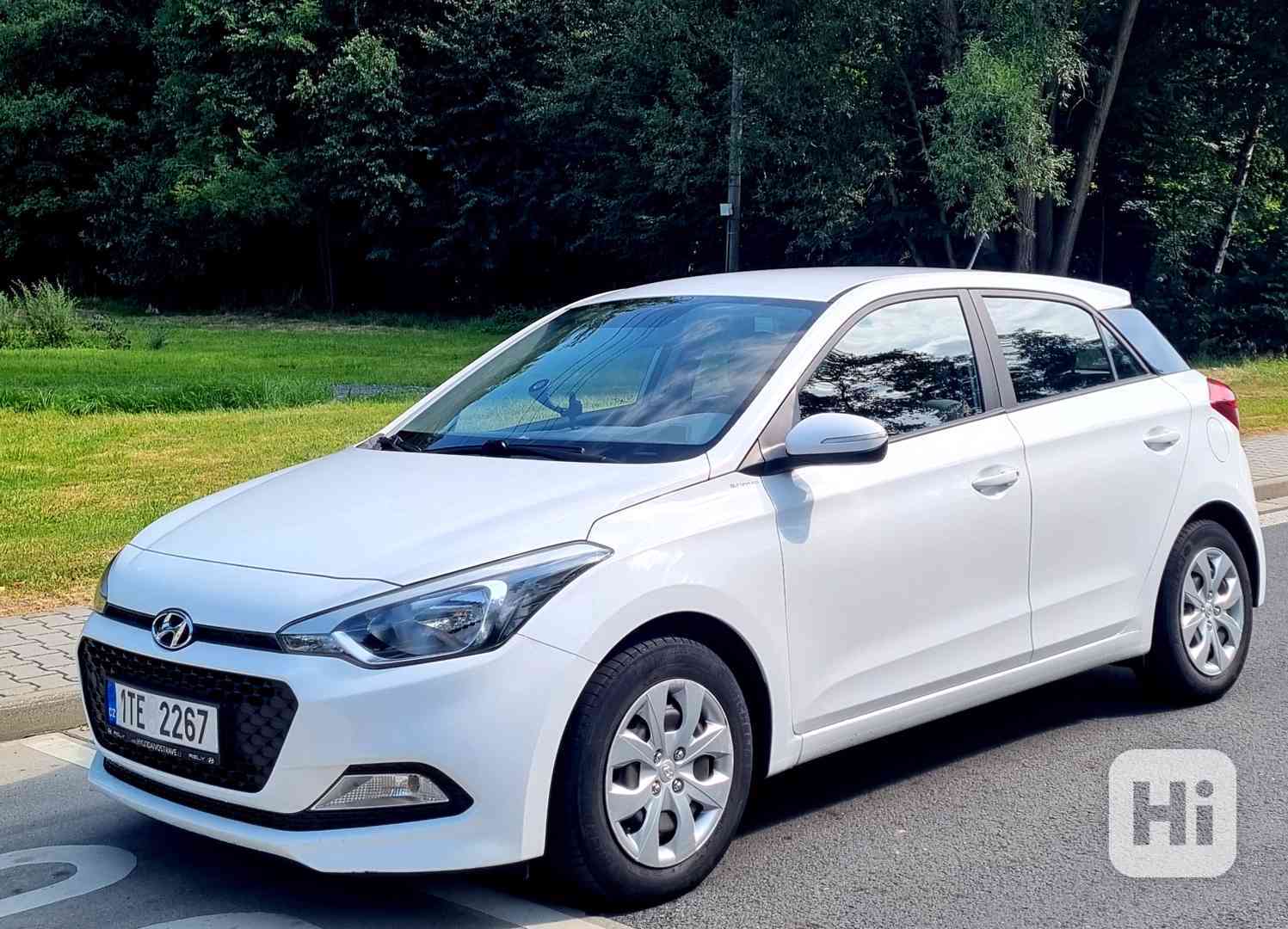 HYUNDAI I20 1.2i, 2016, 89 000 km, prvomajitel, 55,2 kW - foto 1