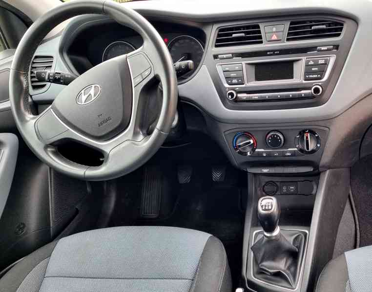 HYUNDAI I20 1.2i, 2016, 89 000 km, prvomajitel, 55,2 kW - foto 14