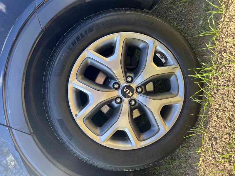 KIA Sorento 2.2 CRDi premium, r.v. 2017 - foto 6