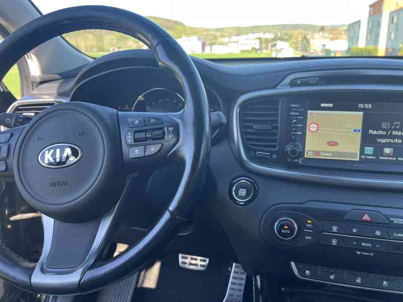 KIA Sorento 2.2 CRDi premium, r.v. 2017 - foto 24