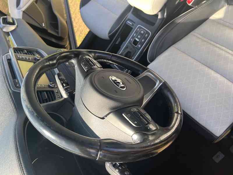 KIA Sorento 2.2 CRDi premium, r.v. 2017 - foto 8