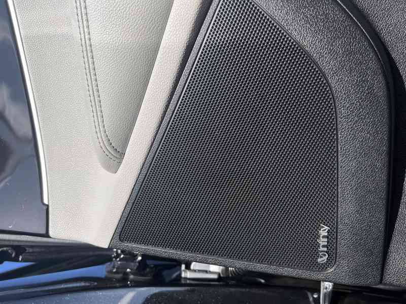 KIA Sorento 2.2 CRDi premium, r.v. 2017 - foto 28