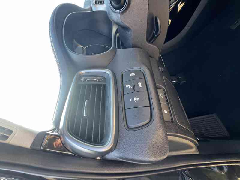 KIA Sorento 2.2 CRDi premium, r.v. 2017 - foto 22