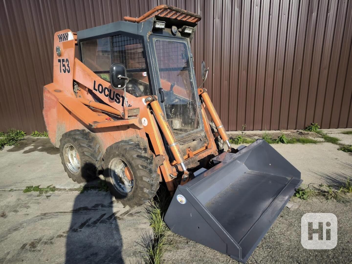 Locust 753 - foto 1