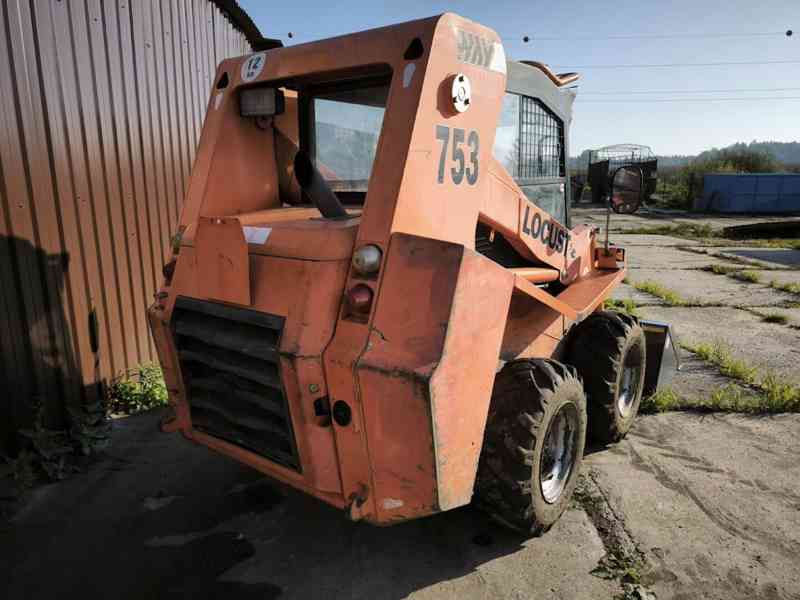 Locust 753 - foto 3