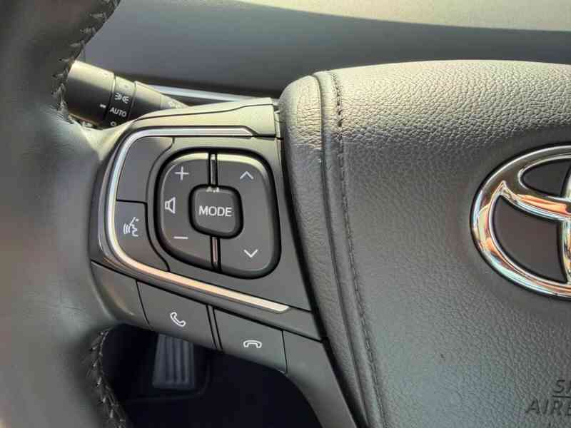 Toyota Verso 1.8i Edition S+ benzín 108kw - foto 22