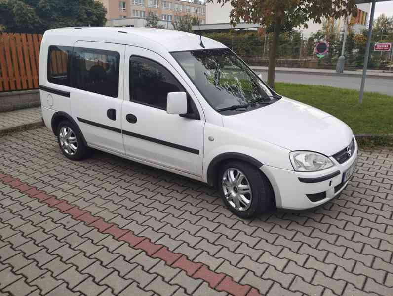Opel Combo 1.3 CDTI Tour - foto 6
