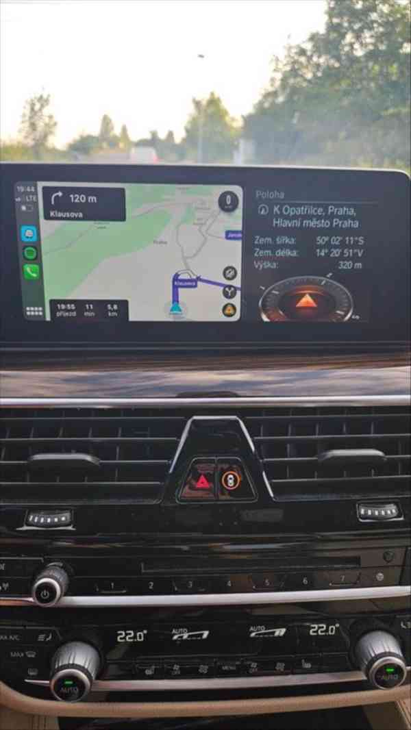 BMW Řada 5 2,0   530i xdrive HUD 360° kam. - foto 14