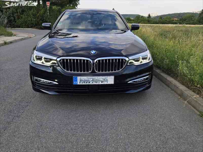 BMW Řada 5 2,0   530i xdrive HUD 360° kam. - foto 1