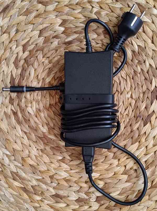 prodam DELL Latitude E5550 + docking station PR03X - foto 13