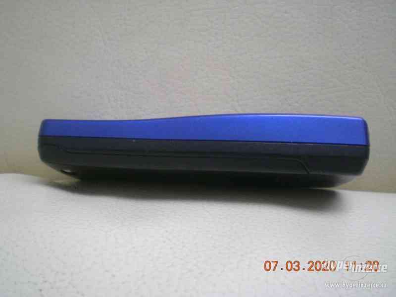 Nokia 8210 - mobilní telefony z r.1999 od 150,-Kč - foto 6