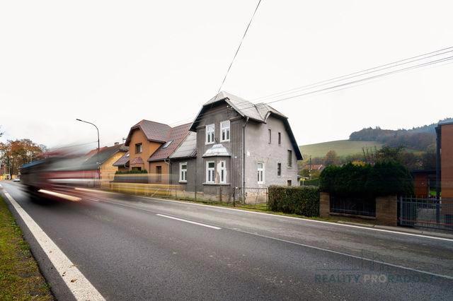 Prodej rodinného domu v Ústí u Vsetína - foto 1