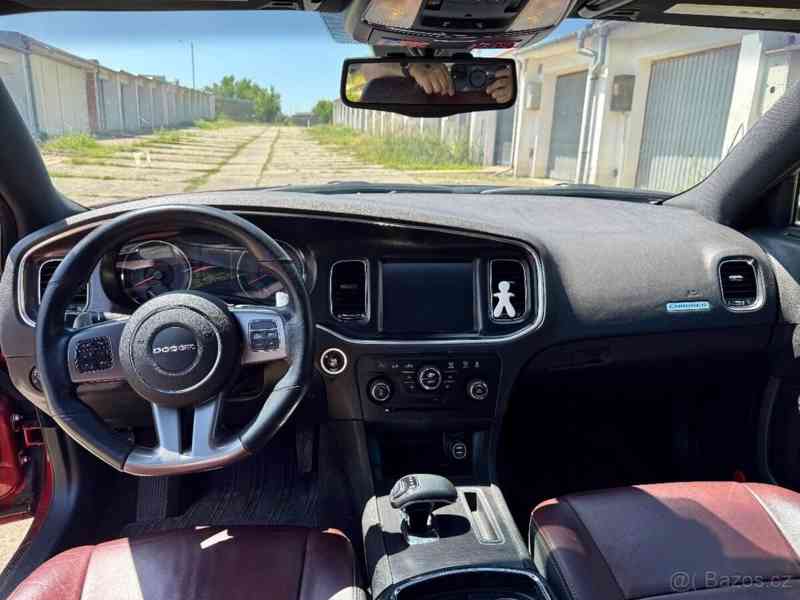 Dodge Charger 3,6 SXT 3,6L Pentastar 100th anniv - foto 11