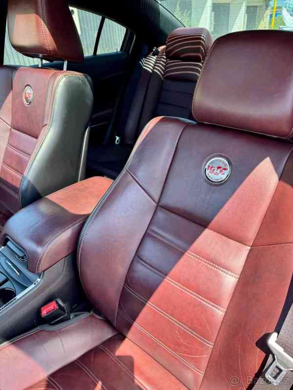 Dodge Charger 3,6 SXT 3,6L Pentastar 100th anniv - foto 12