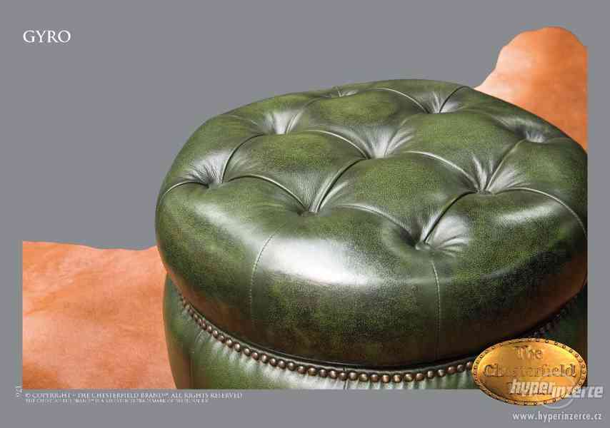 Chesterfield taburet Gyro - foto 3