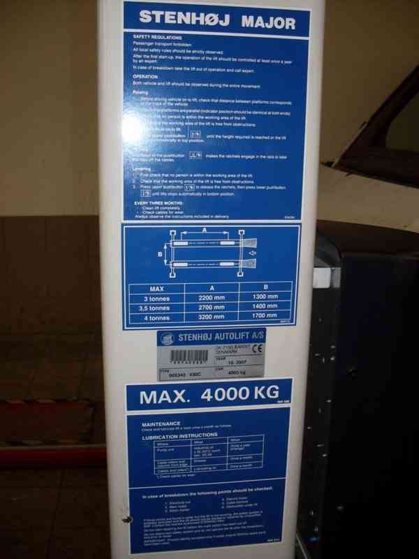ZVEDÁK ČTYŘSLOUPOVÝ STENHOJ 4000kg - - foto 5