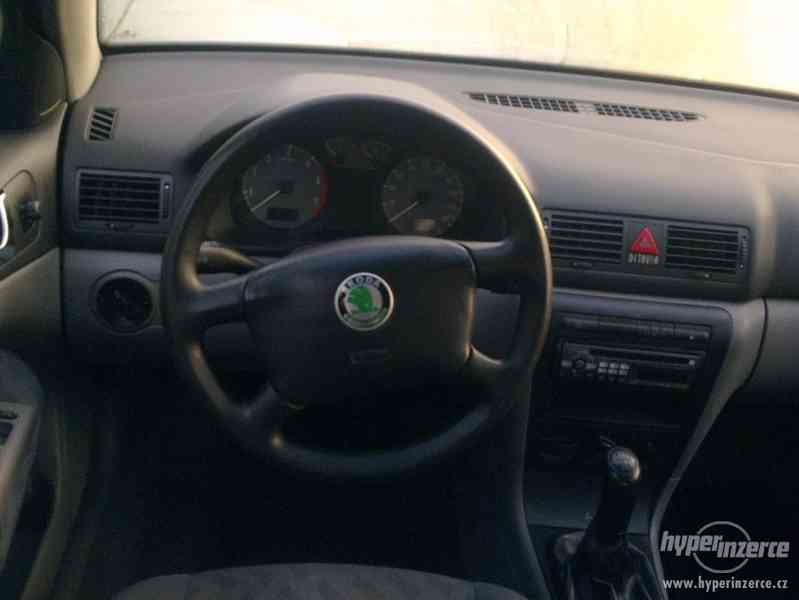Škoda Octavia kombi 1,6 SR klima, serviska - foto 12