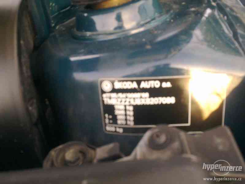 Škoda Octavia kombi 1,6 SR klima, serviska - foto 22