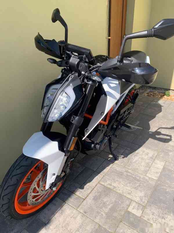 KTM 390 Duke - foto 10