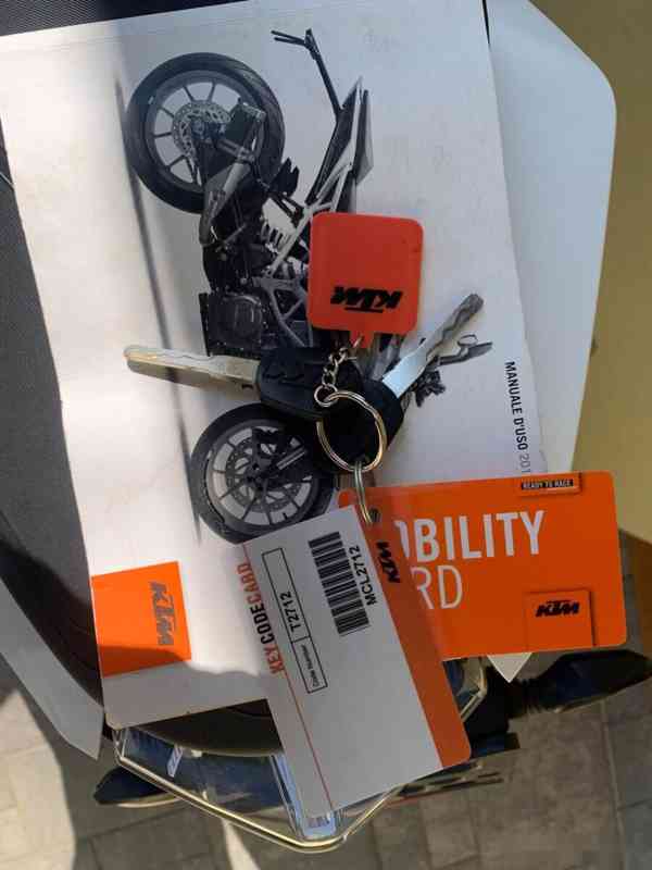 KTM 390 Duke - foto 7