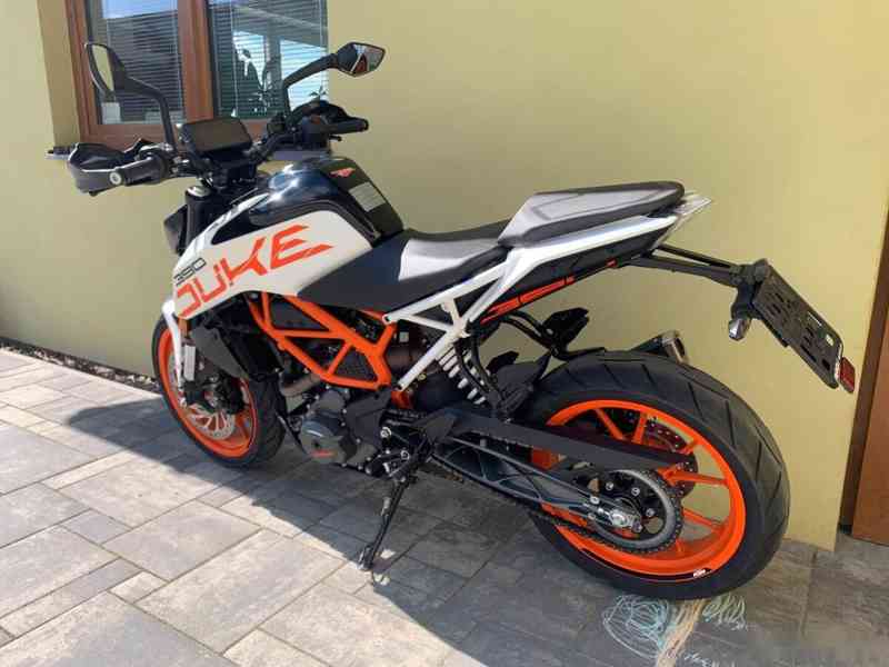 KTM 390 Duke - foto 13