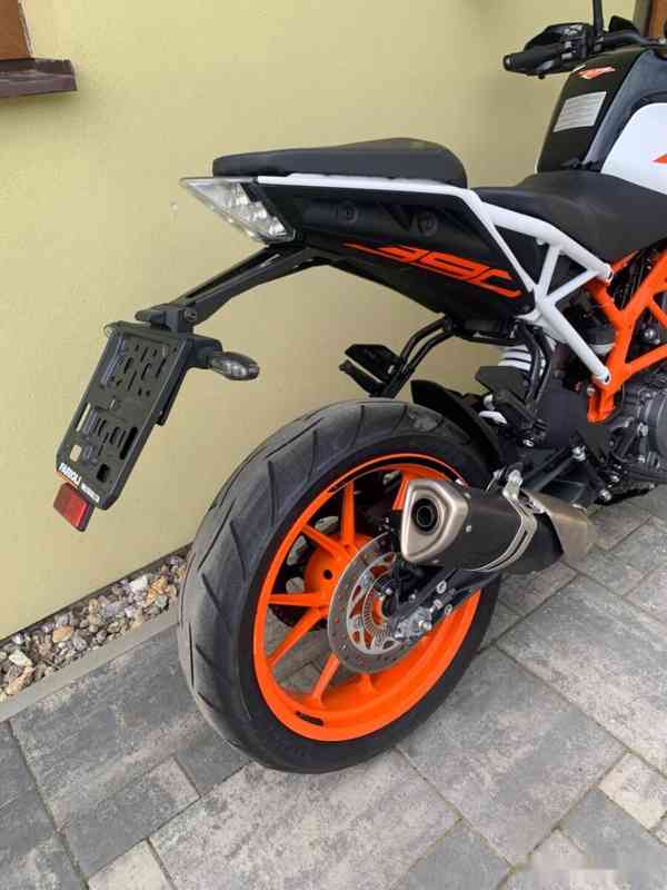 KTM 390 Duke - foto 4