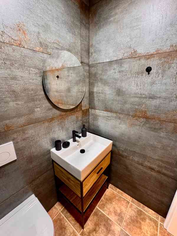 Pronájem luxusní kanceláře v Roztokách u Prahy - foto 10