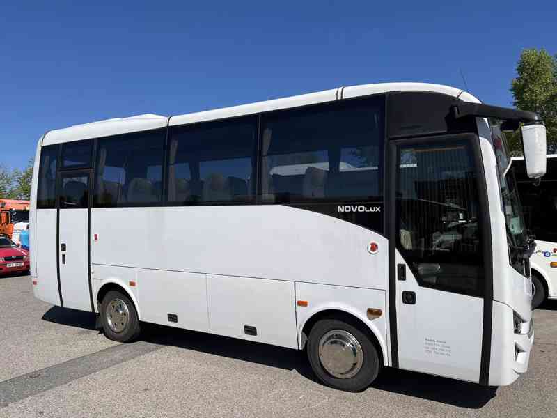 Autobus ISUZU Novo Lux 29+1+1 2017 - foto 2