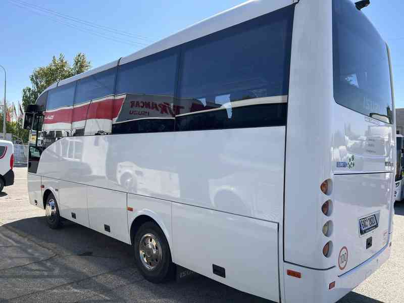 Autobus ISUZU Novo Lux 29+1+1 2017 - foto 6