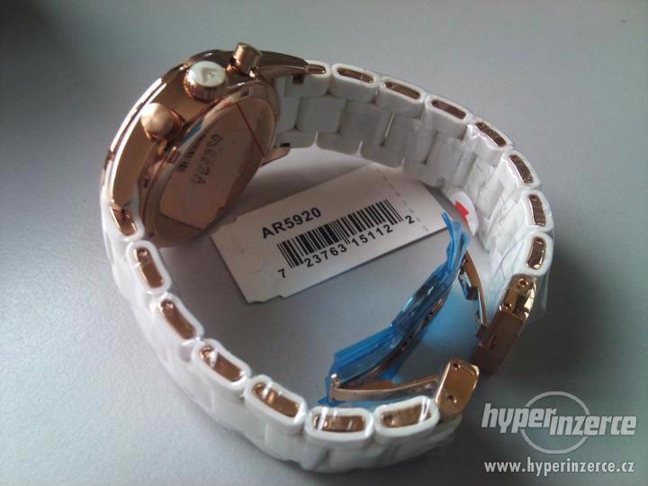 ***Luxusní nové dámské hodinky Armani AR5920*** - foto 5