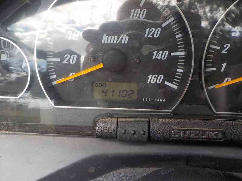 Suzuki Burgman 400 K429 – 24 kW – r. v. 2005 - foto 11