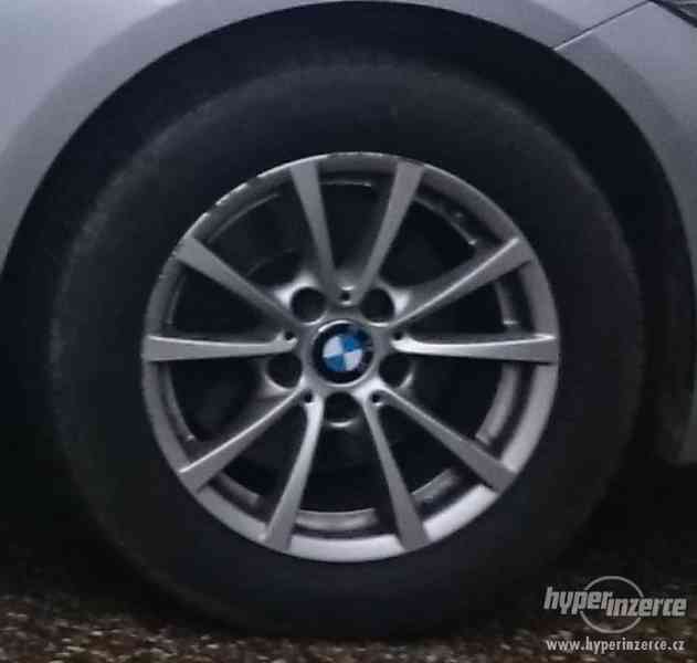 zimní BMW kola 7x16 205/60 R16 - foto 2