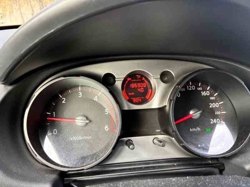 Nissan Qashqai 1,5   DCI - foto 7