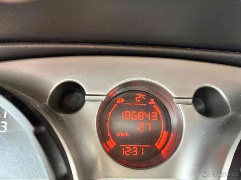 Nissan Qashqai 1,5   DCI - foto 6