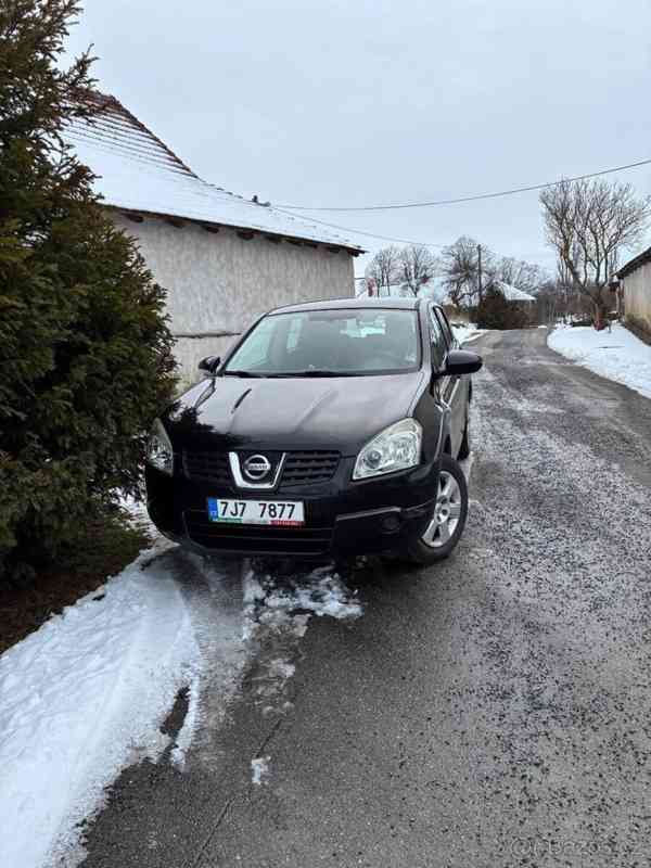Nissan Qashqai 1,5   DCI - foto 1