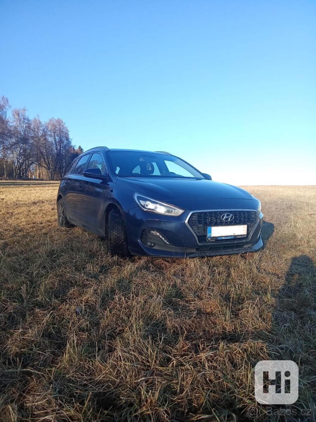 Hyundai i30 kombi - foto 1