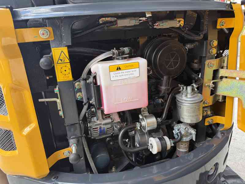 MINIBAGR SHANTUI SE17SR - 1,8t, motor Kubota, Euro 5 - foto 11