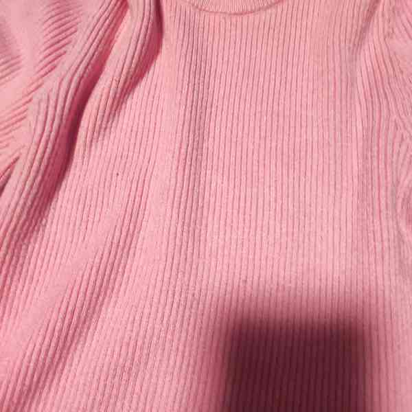 Dětský růžový svetřík, vel. 122 - foto 3