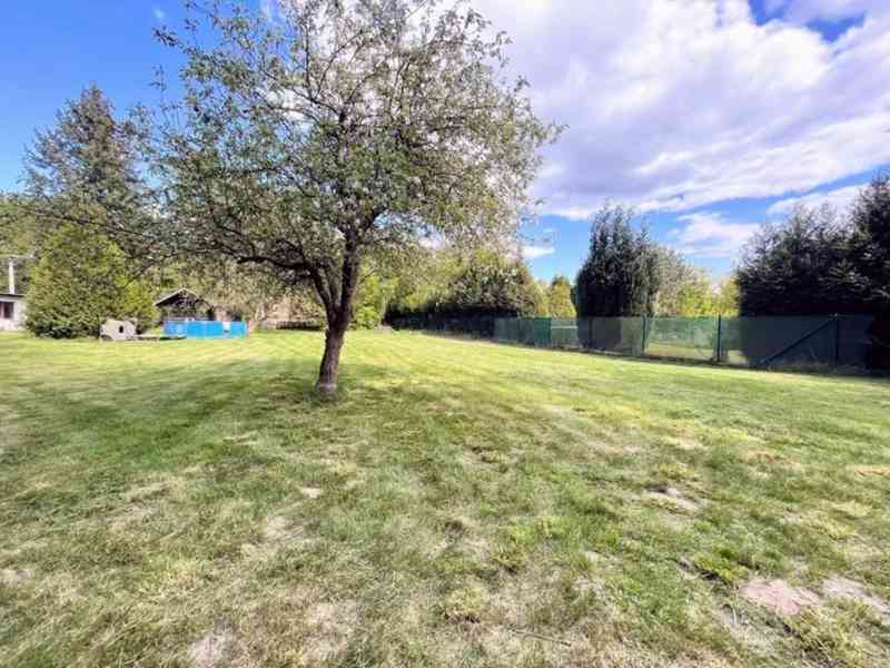 Prodej domu se zahradou, 1 595 m² - Brniště - Velký Grunov - foto 14