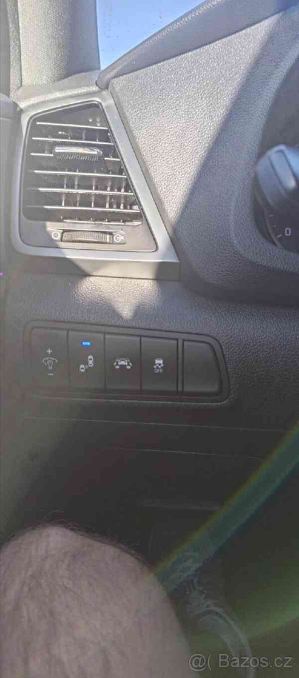 Hyundai Tucson 2,0 - foto 6