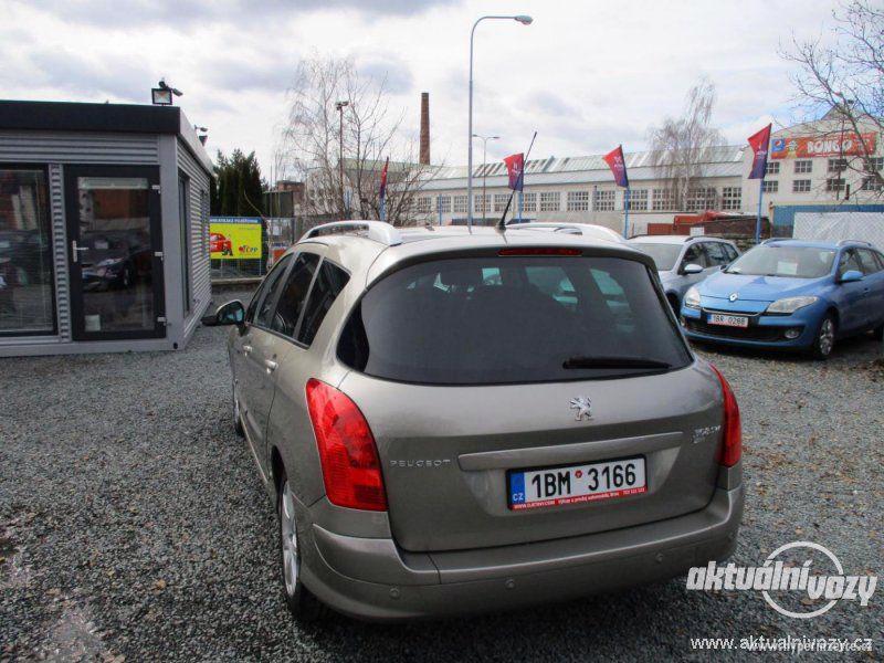 Peugeot 308 1.6, nafta, automat, vyrobeno 2014, navigace - foto 4