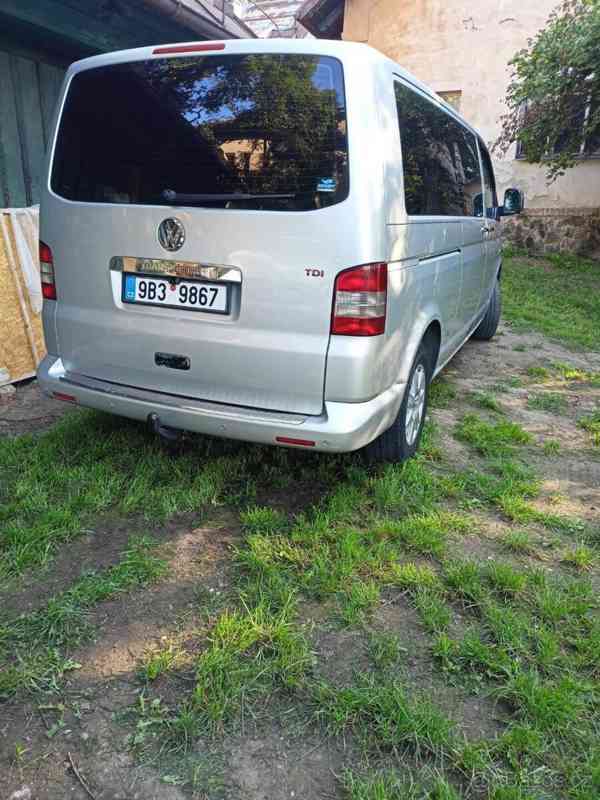 Volkswagen Caravelle 2,5   Karavela T5 - foto 16