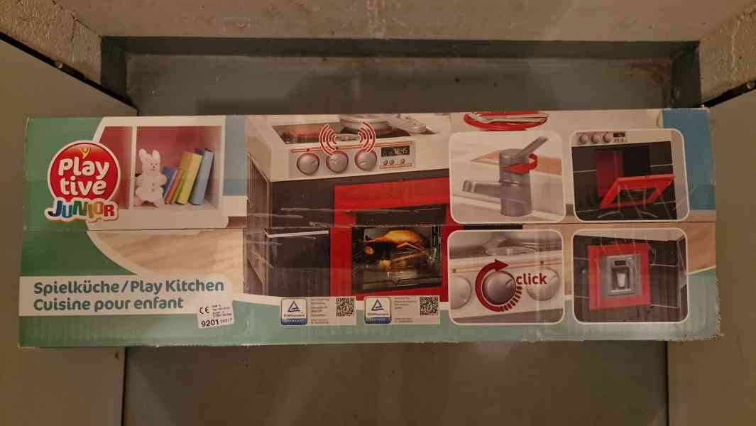 Dětská kuchyňka Playtive JUNIOR - nepoužitá (3+ let, 18 ks) - foto 2