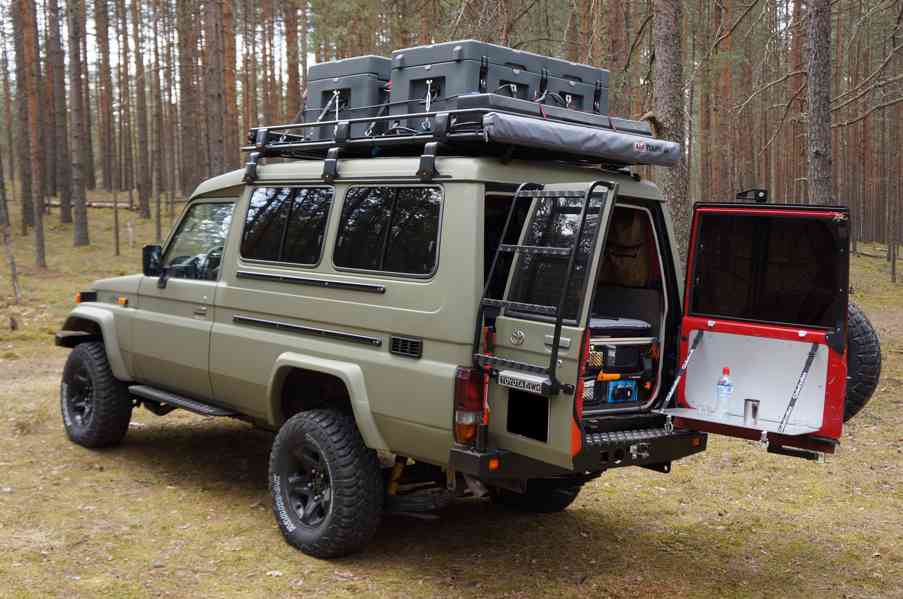 Toyota Land Cruiser HZJ 78 - kompletní přestavba - foto 7